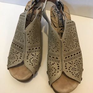 PIKOLINOS leather wedge sandals size 40